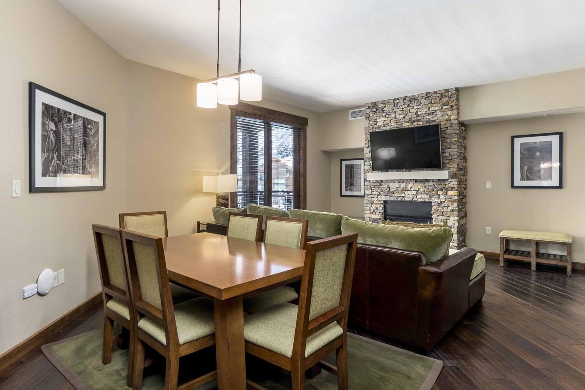 Trailhead Lodge Steamboat Springs Room photo